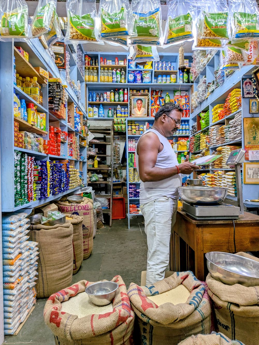 Shree Ambika Kirana Store